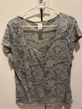 H&M Sheer Gray Floral-Print Short Sleeve Top